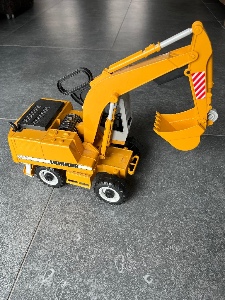 Speelgoedauto Liebherr kraan, Ophalen, Nieuw