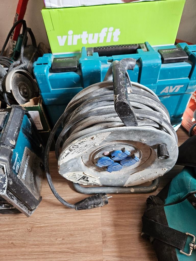 enrouleur de câble Rallonge de câble 40m Brennenstuhl, Bricolage & Construction, Électricité & Câbles, Utilisé, Câble ou Fil électrique