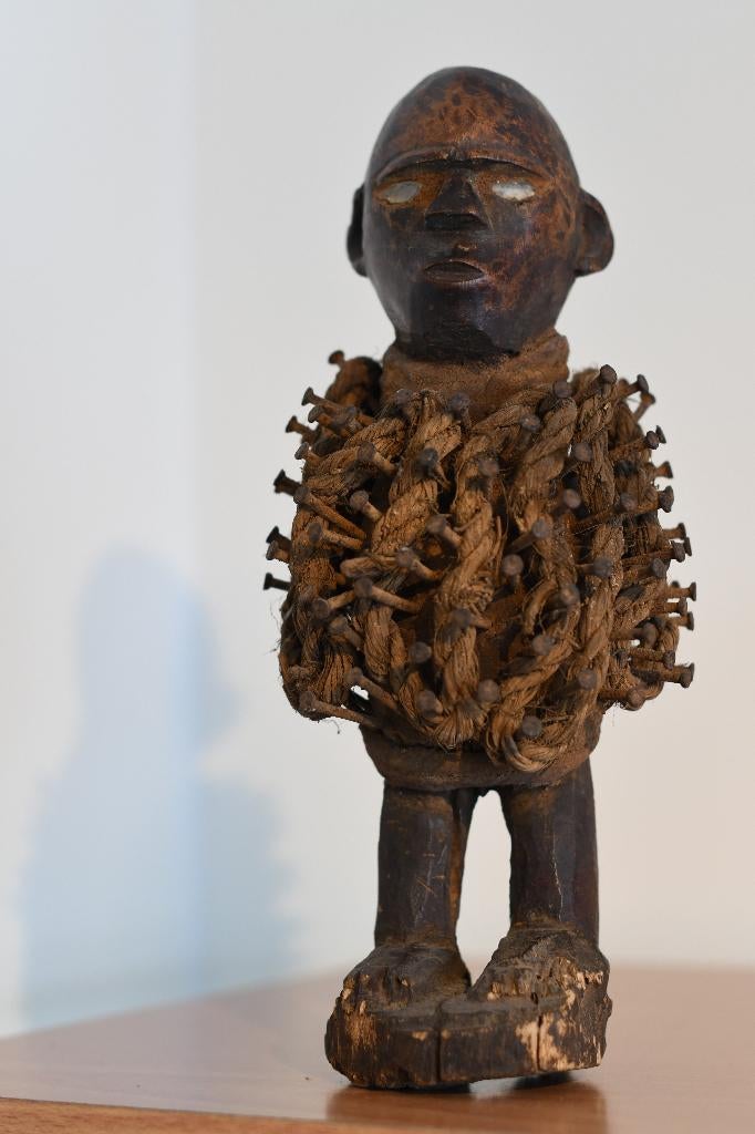 Image d'ongle Bakongo Nkisi, Enlèvement ou Envoi