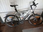 Mountainbik kleur grijs ik ben 185 cm groot 250 euro, Ophalen