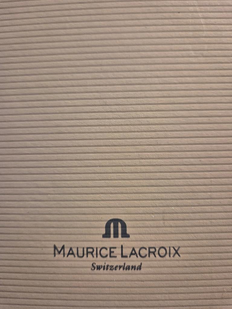 À vendre : montre Maurice Lacroix — neuve, jamais portée, Autres marques, Cuir, Enlèvement, Autres matériaux