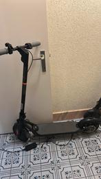 Ninebot kickscooter f25e, Fietsen en Brommers, Steps, Ophalen, Zo goed als nieuw