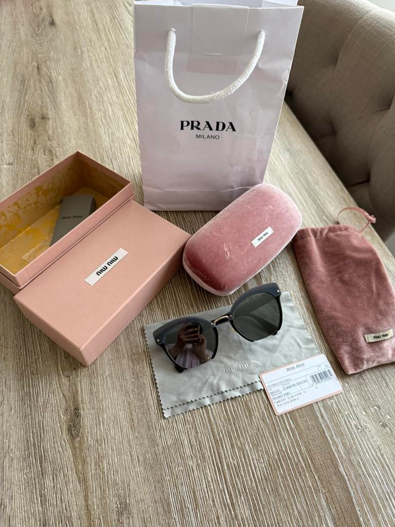 Miu miu dames bril, Bijoux, Sacs & Beauté, Lunettes de Soleil & Lunettes | Femmes, Enlèvement, Comme neuf, Lunettes, Autres marques