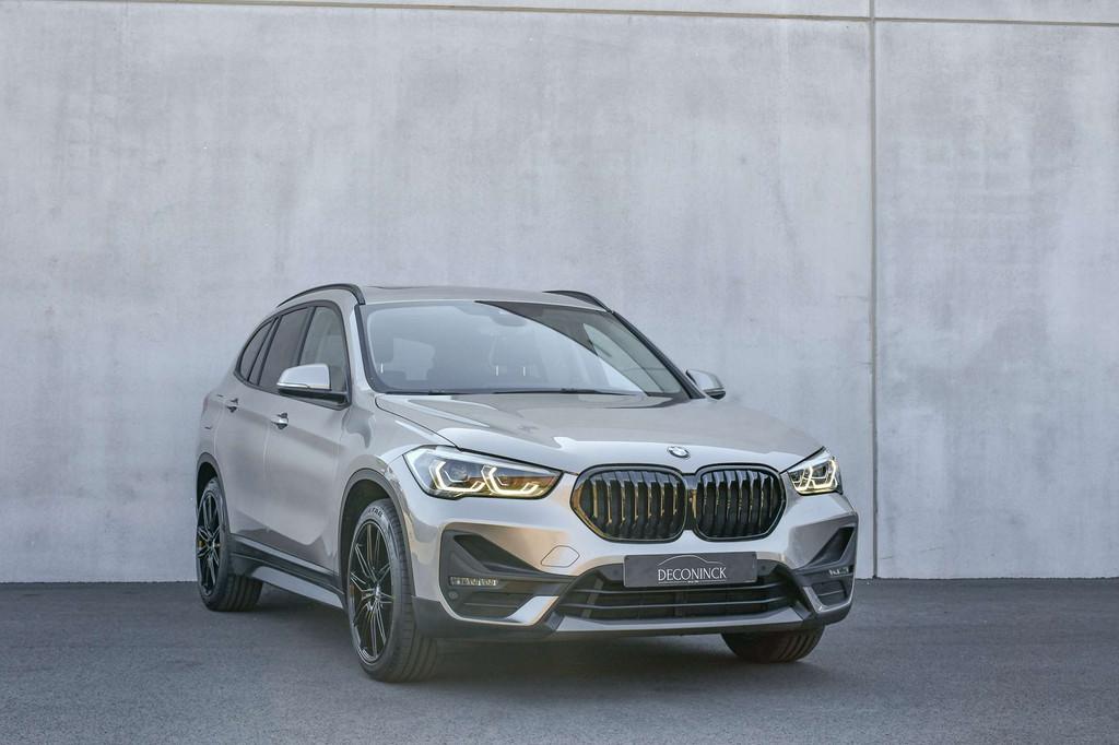 BMW X1 X1 1.5iA xDrive25e*CAM*LEDER*SPORTSTOELEN*NAVI*LED*PA, Autos, Argent ou Gris, Achat, Euro 6, Entreprise