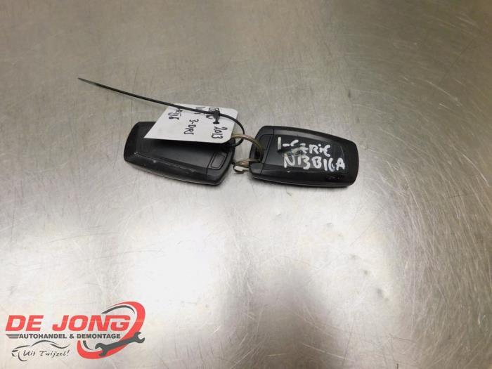 Clé d'un BMW 1-Serie, -, 3 mois de garantie, Utilisé, -