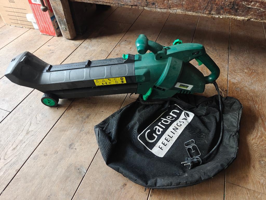 bladblazer/zuiger - souffleur/aspirateur de feuilles, Ophalen, Zo goed als nieuw, Handgedragen, Met opvangzak