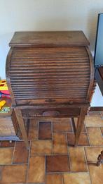 Petit secrétaire, Enlèvement, Utilisé