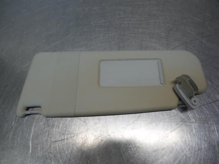 Zonneklep van een Volkswagen Polo (Polo 01-), Auto-onderdelen, Interieur en Bekleding, Volkswagen, Gebruikt, Ophalen of Verzenden
