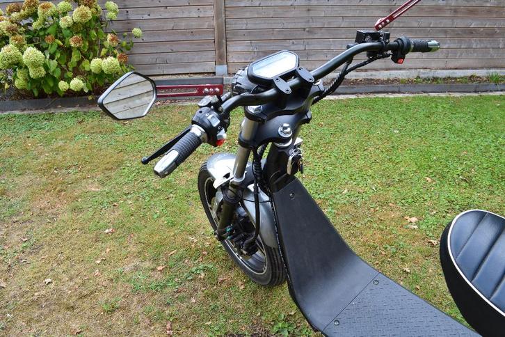 scooter, Fietsen en Brommers, Snorfietsen en Snorscooters, Zo goed als nieuw, Elektrisch, Ophalen