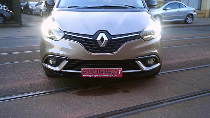 RENAULT SCENIC 1200CC ESSENCE 2017 90000KM, Autos, Renault, Entreprise, Achat, Scénic, ABS, Caméra de recul, Phares directionnels