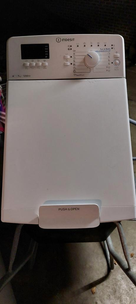 Machine à laver Indesit 7 kg A+++ — Chargeur par le haut 120, Electroménager, Lave-linge, Élévateur, Enlèvement