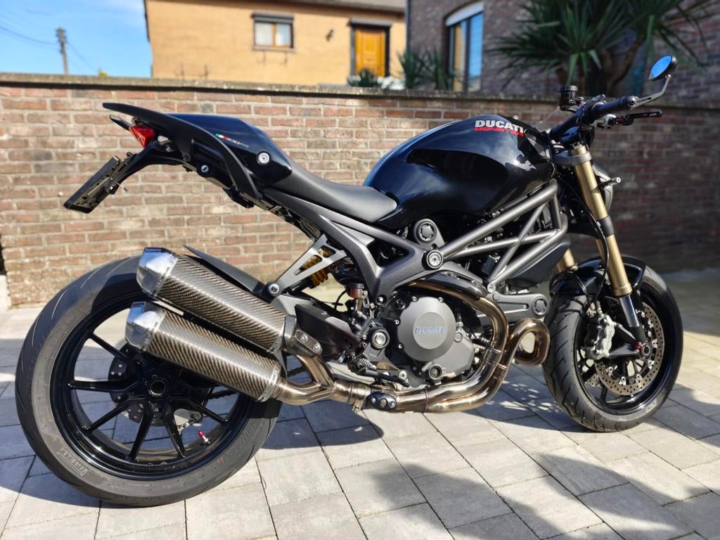DUCATI MONSTER 1100 EVO (2013) – CONFIGURATION D'EXCEPTION, Motos, Pièces | Ducati, Enlèvement