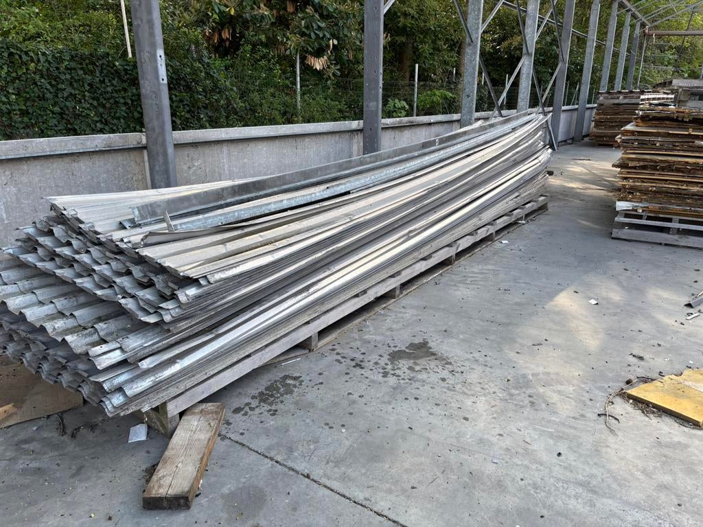 Enkelvoudige alu platen, Doe-het-zelf en Bouw, Metalen, Ophalen, Zo goed als nieuw, Aluminium