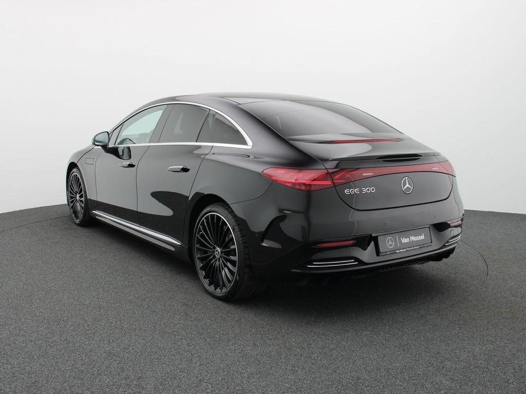 Mercedes-Benz EQE 300 AMG Line + AIRMATIC + BURMESTER + HEAD, Autos, Mercedes-Benz, Achat, Noir, 96 kWh, Tissu