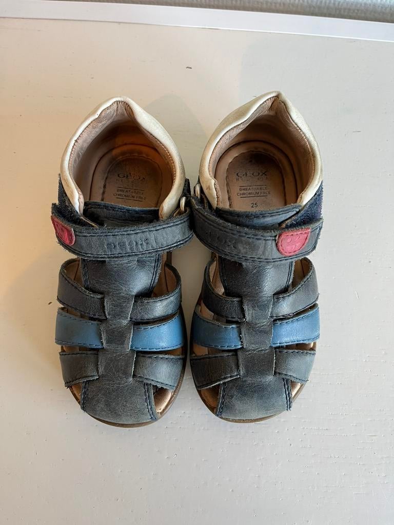Geox sandalen maat 25, Enfants & Bébés, Vêtements de bébé | Chaussures & Chaussettes, Garçon ou Fille, Enlèvement, Bottines, Comme neuf