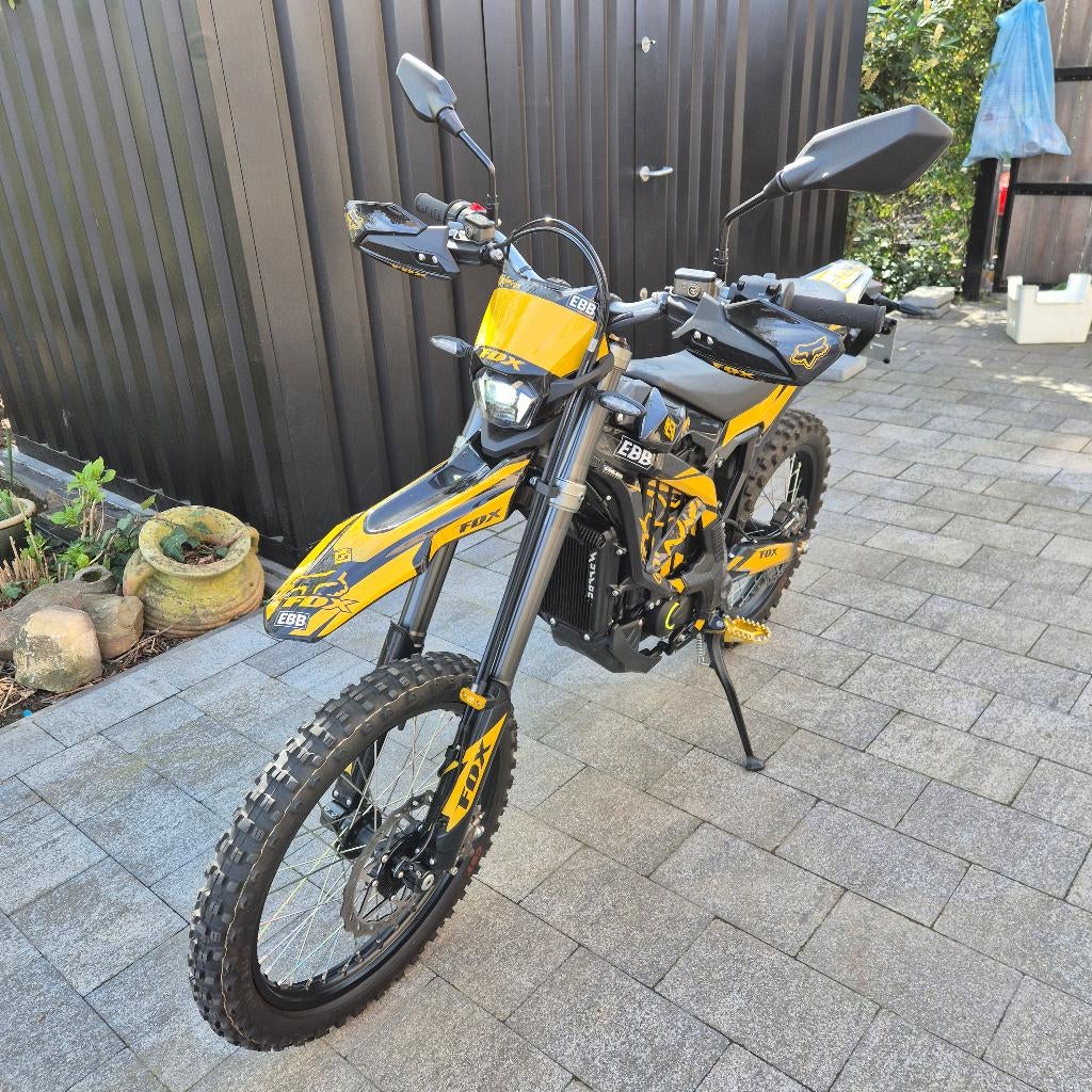 Surron Ultra Bee 2024 – Slechts 650 km – Topstaat, Zo goed als nieuw, Ophalen, Overige merken