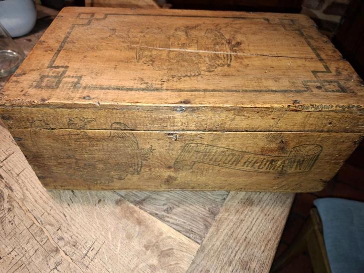 oud houten koffer F.H & cie, begin 1900, Antiquités & Art, Curiosités & Brocante, Enlèvement ou Envoi