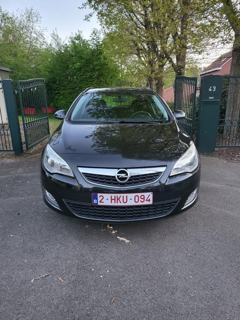 Opel astra 1.7 cdti 2012 euro 5, Autos, Euro 5, Achat, Boîte manuelle, 5 portes