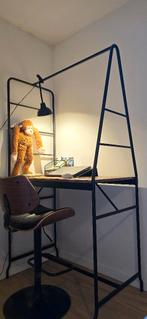 Bureau tafel met stoel. 12060cm., Huis en Inrichting, Bureaus, Ophalen, In hoogte verstelbaar, Zo goed als nieuw, Bureau