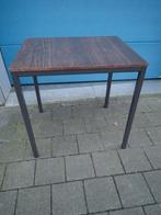 VINTAGE tafeltje bruin MID-CENTURY    Formica handig formaat, Enlèvement ou Envoi, Comme neuf, Tijdloos