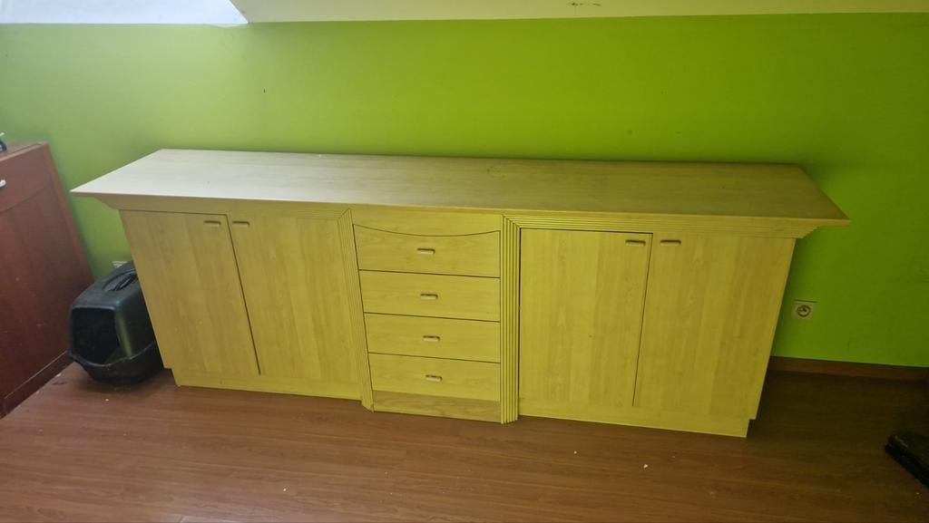 Kast met 4 deuren en 4 schuiven, Enlèvement