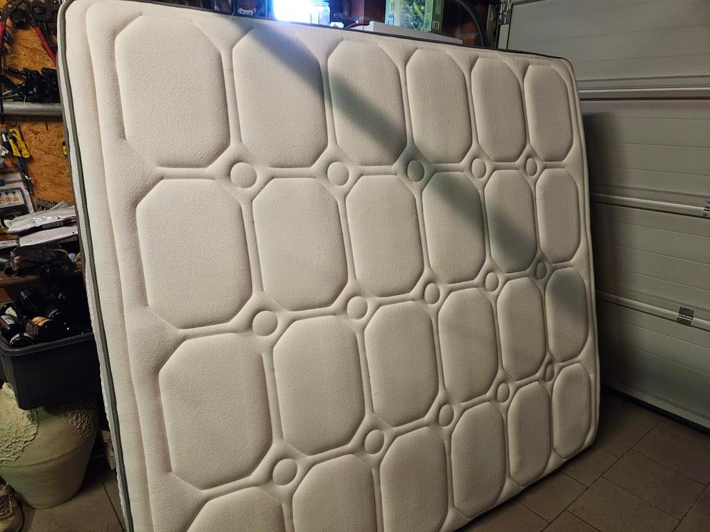 Matelas 180x200x25, Maison & Meubles, Enlèvement, Matelas