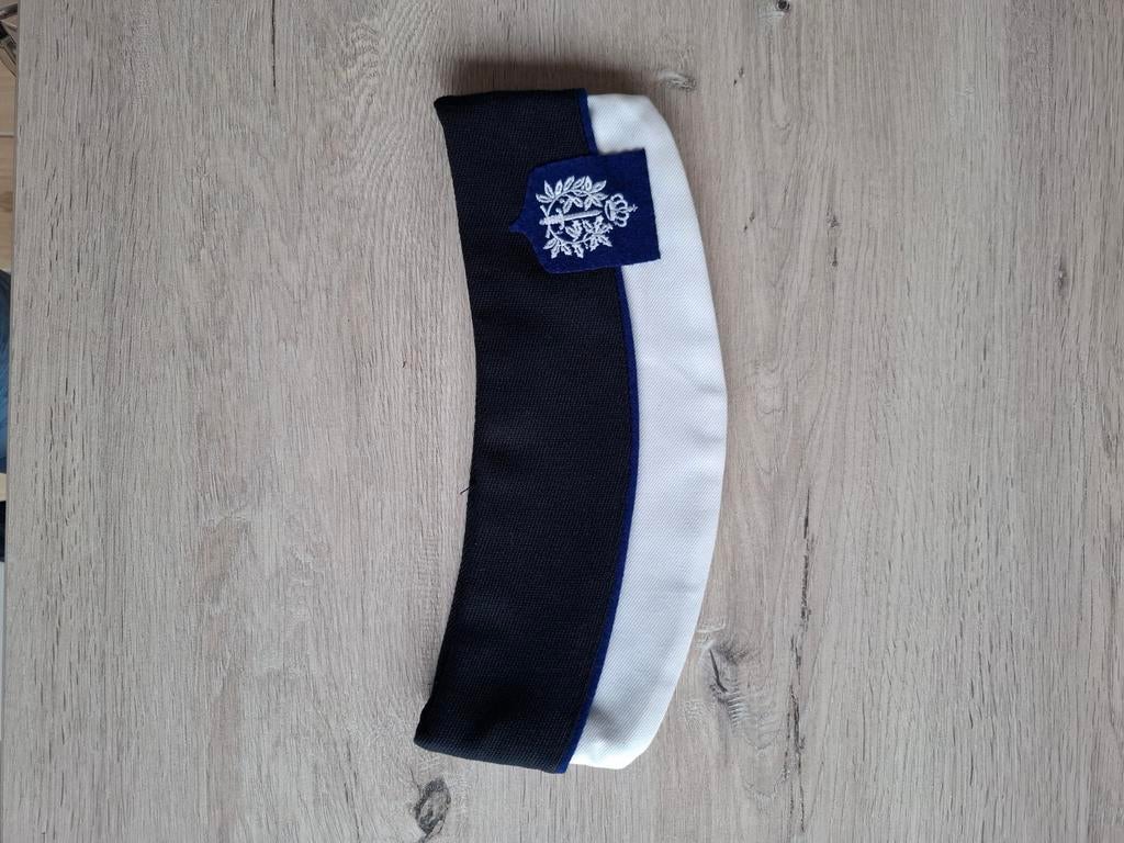 Obsolète dans libre de vente calot aspirant gendarmerie, Collections, Objets militaires | Général