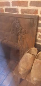 Antieke zware gietijzeren  haardplaat, Enlèvement