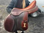 Ikonic elite zadel 17”, Animaux & Accessoires, Chevaux & Poneys | Selles, Enlèvement, Comme neuf, Obstacle