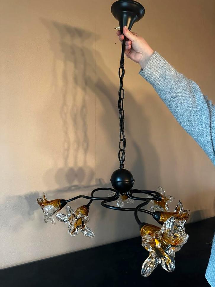 Vintage bloemenlamp, Huis en Inrichting, Lampen | Kroonluchters, Zo goed als nieuw, Glas, Ophalen