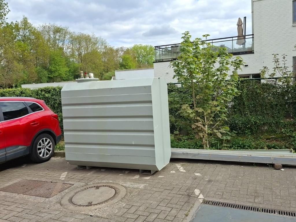 Mazouttank dubbelwandig 2400 liter, Enlèvement