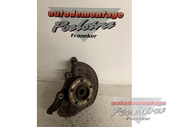 Fusee rechts-voor van een Volvo V70, Auto-onderdelen, Ophanging en Onderstel, Volvo, Gebruikt, 3 maanden garantie, Ophalen of Verzenden