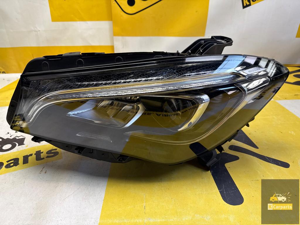 Mercedes CLA W117 lift Full Led Koplamp Links A1178206761, Auto-onderdelen, Gebruikt, Mercedes-Benz AG, Mercedes-Benz, Mercedesstrasse 120
70372  Stuttgart, DE