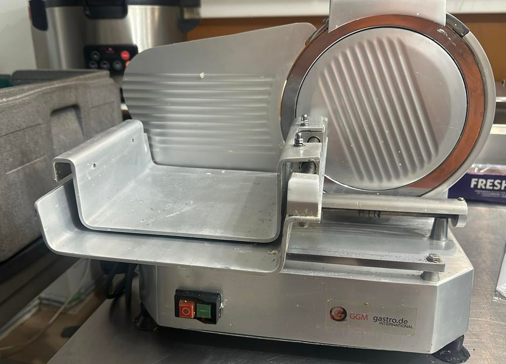 Trancheuse professionnel, Articles professionnels, Horeca | Équipement de cuisine, Enlèvement, Utilisé, Boulangerie et Boucherie
