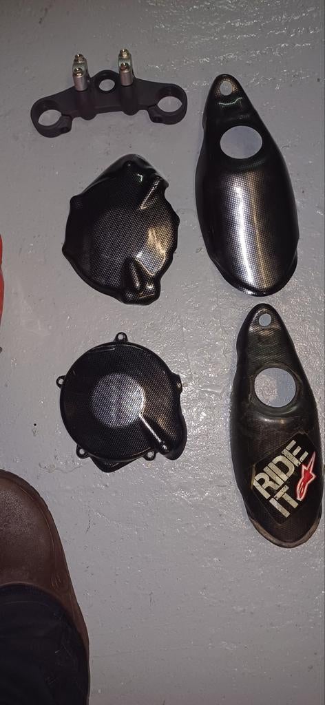 Trial spullen tekoop, Enlèvement