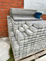 Klinkers/betonplat, Ophalen, Zo goed als nieuw