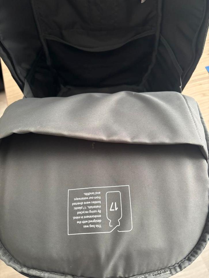 Sac à dos pour ordinateur Targus, Bijoux, Sacs & Beauté, Trousses de toilette, Comme neuf, Enlèvement