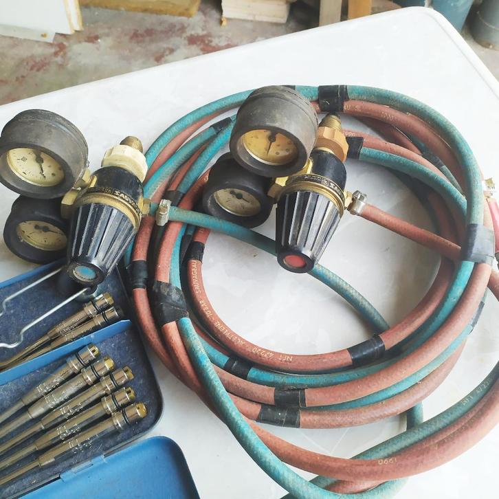 Chalumeaux plus accessoires, Articles professionnels, Machines & Construction | Technique de soudage, Enlèvement