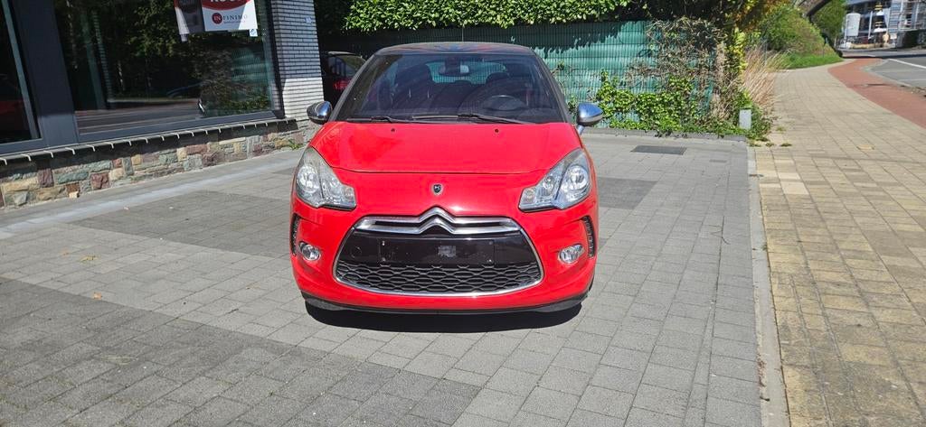 Citroën Ds3 essence quelques kilomètres homologuée, Autos, Citroën, DS3, ABS, Airbags, Air conditionné, Alarme, Climatisation automatique