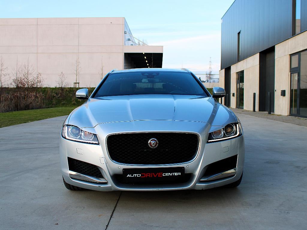 ✅Jaguar XF 2.0d sport * Automaat *Pano Dak *Camera *CarPlay, Auto's, Jaguar, Automaat, Achterwielaandrijving, 4 cilinders, USB