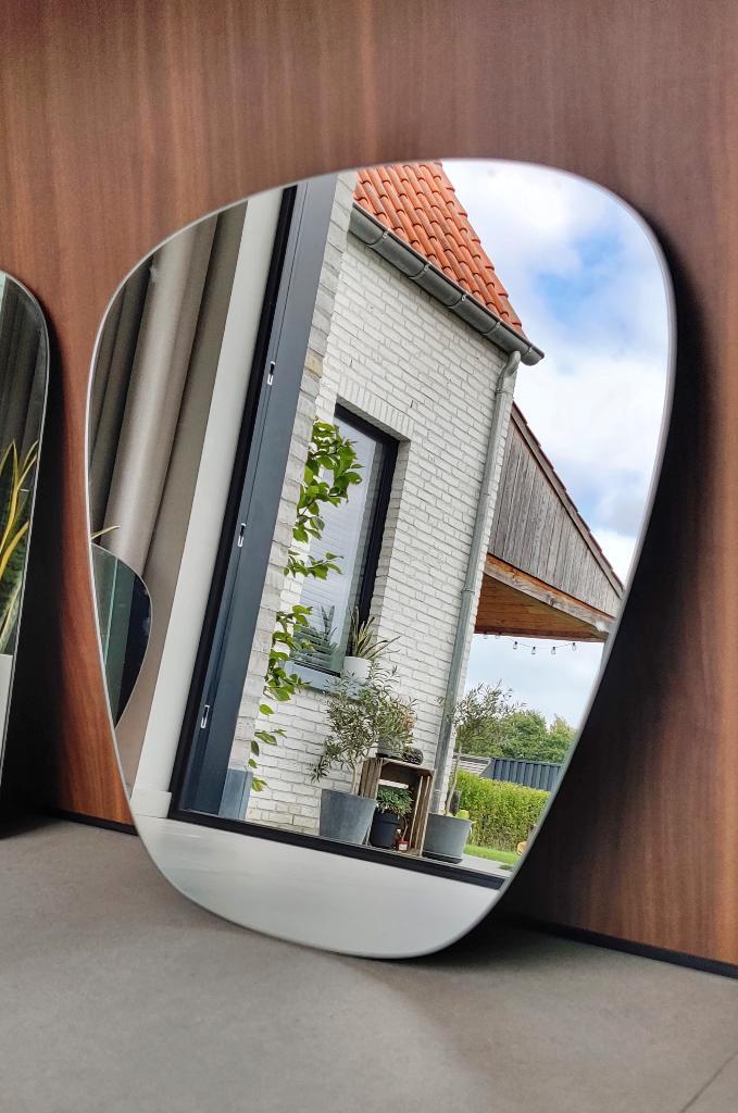 Prachtige vintage XL (badkamer)spiegels (meerdere op stock), Huis en Inrichting, Woonaccessoires | Spiegels, Zo goed als nieuw