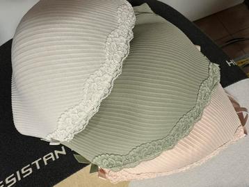 3 soutiens-gorge 85D, Hunkemöller Lola, Enlèvement, Autres couleurs, Soutien-gorge
