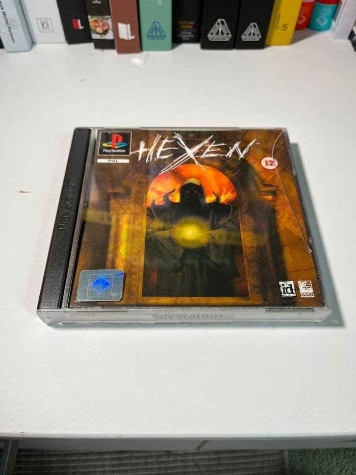 PS1 Hexen – Compleet – Topstaat (PAL), Games en Spelcomputers, Games | Sony PlayStation 1, Zo goed als nieuw, Shooter, Ophalen of Verzenden