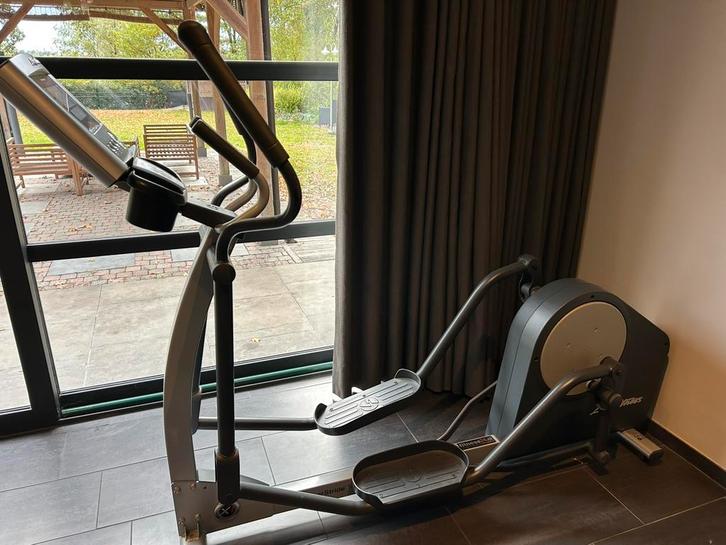 Life fitness x1 crosstrainer, Sport en Fitness, Fitnessapparatuur, Zo goed als nieuw, Crosstrainer, Armen, Benen, Buik, Ophalen