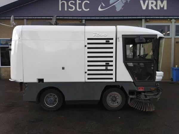 Ravo 530STH (bj 2011), Zakelijke goederen, Machines en Bouw | Onderhoud en Reiniging