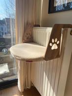 Crème/beige plank gevoerd kattenbed voor over radiator, Dieren en Toebehoren, Kattenmanden, Ophalen, Zo goed als nieuw, Pluche