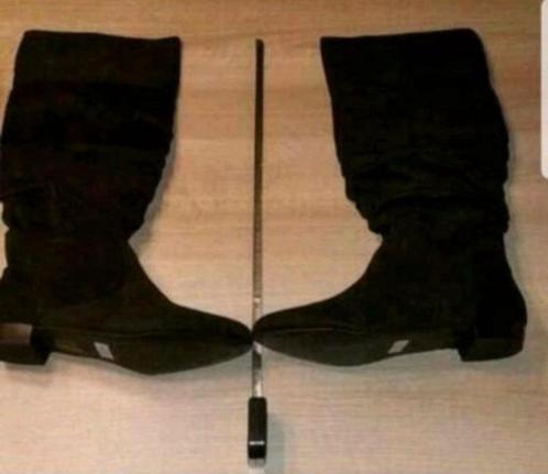 NOUVELLES bottes noires pour femmes. Taille 41, hauteur 45 c, Vêtements | Femmes, Chaussures, Neuf, Noir, Enlèvement ou Envoi