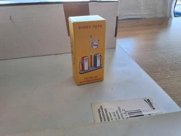 dinky-toys atlas 49D benzine pomp beschikbaar voor biedingen