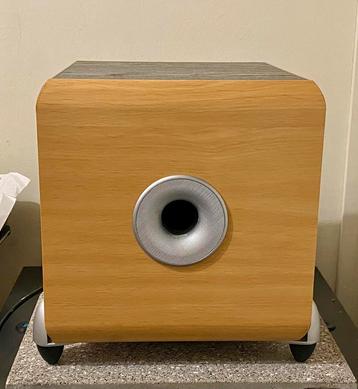 energy subwoofer beschikbaar voor biedingen