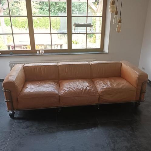 Lederen zetel - vintage - GRATIS op te halen, Huis en Inrichting, Zetels | Zetels, Gebruikt, Rechte bank, Driepersoons, 250 tot 300 cm